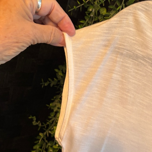 Liz Claiborne White Women's Blouse - Picture 5 of 7